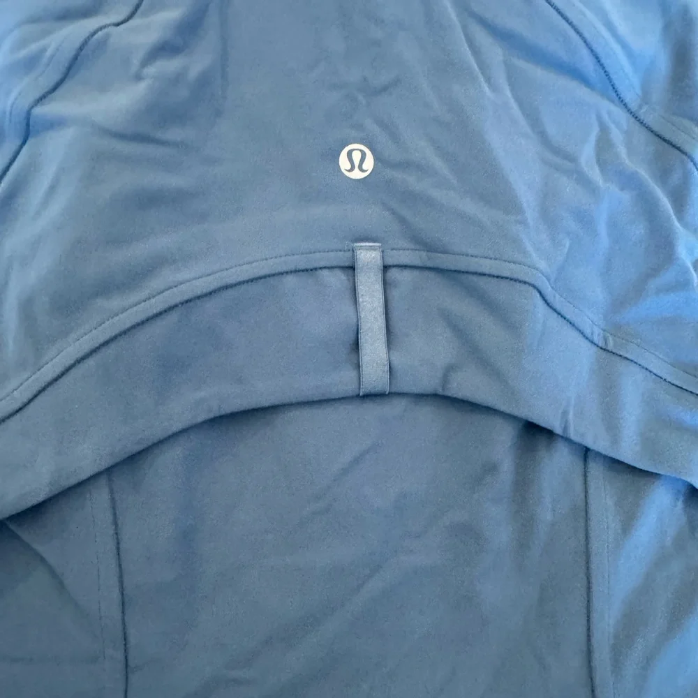 Lululemon Athletica Blue Zip-Up Jacket - Picture 1 of 7